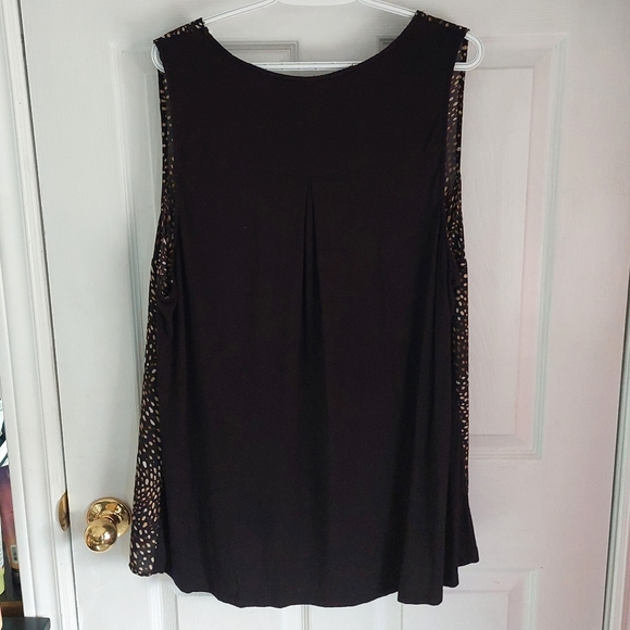 Torrid tank top/blouse - Picture 2 of 4